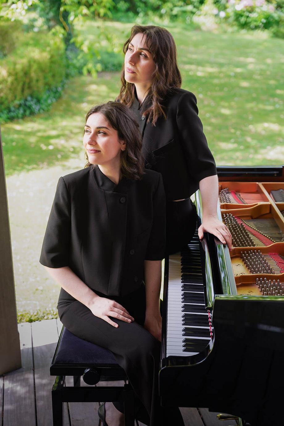 Photo de Fiona et Chiara Alaimo